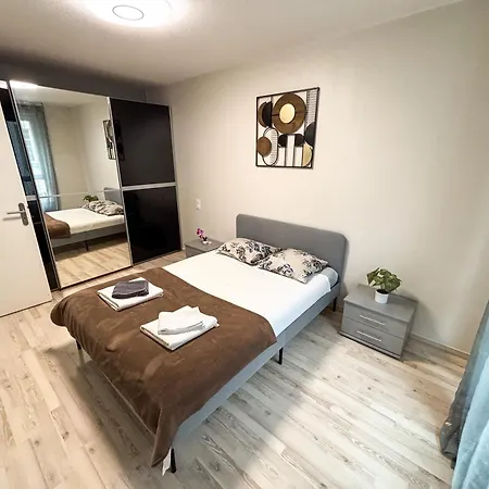 Le Golden - Terrasse & Moderne - Proche Strasbourg - Commerces A Proximite Schiltigheim