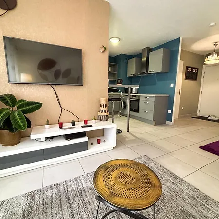 Le Golden - Terrasse & Moderne - Proche Strasbourg - Commerces A Proximite Apartment Schiltigheim