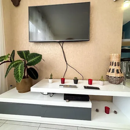 Apartment Le Golden - Terrasse & Moderne - Proche Strasbourg - Commerces A Proximite *