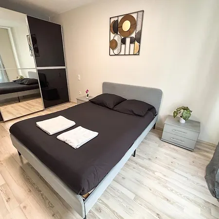 Le Golden - Terrasse & Moderne - Proche Strasbourg - Commerces A Proximite Appartement