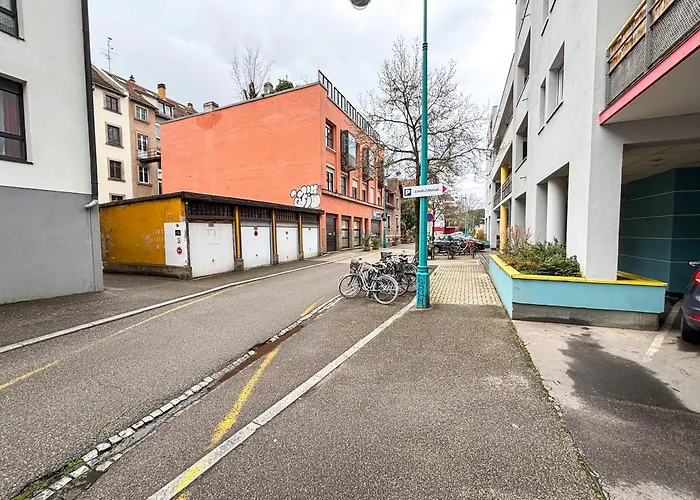Le Golden - Terrasse & Moderne - Proche Strasbourg - Commerces A Proximite Appartement